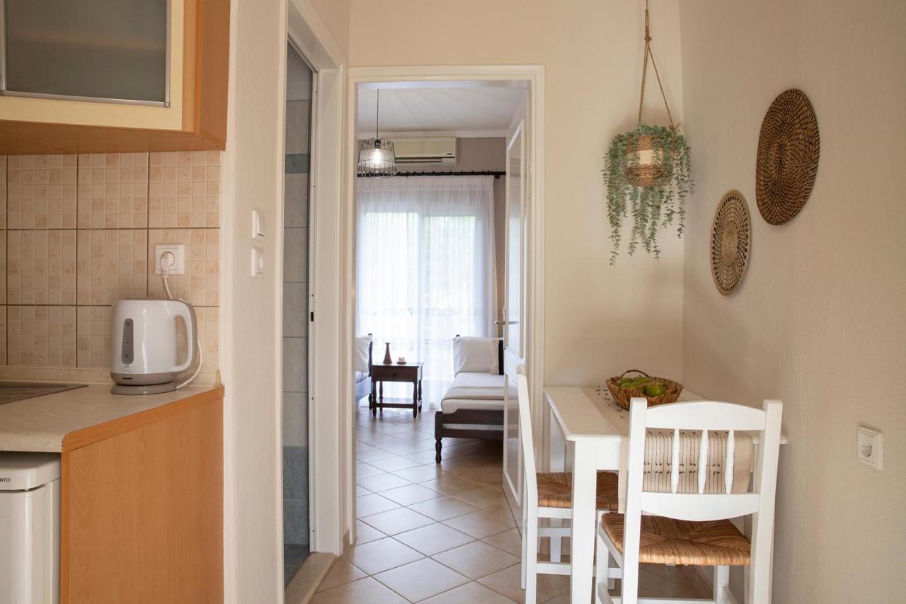 Elena Luxury Living Lejlighed Paralía Skotínis Eksteriør billede