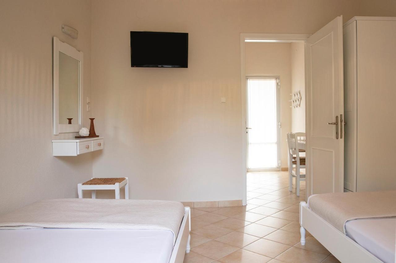 Elena Luxury Living Lejlighed Paralía Skotínis Eksteriør billede