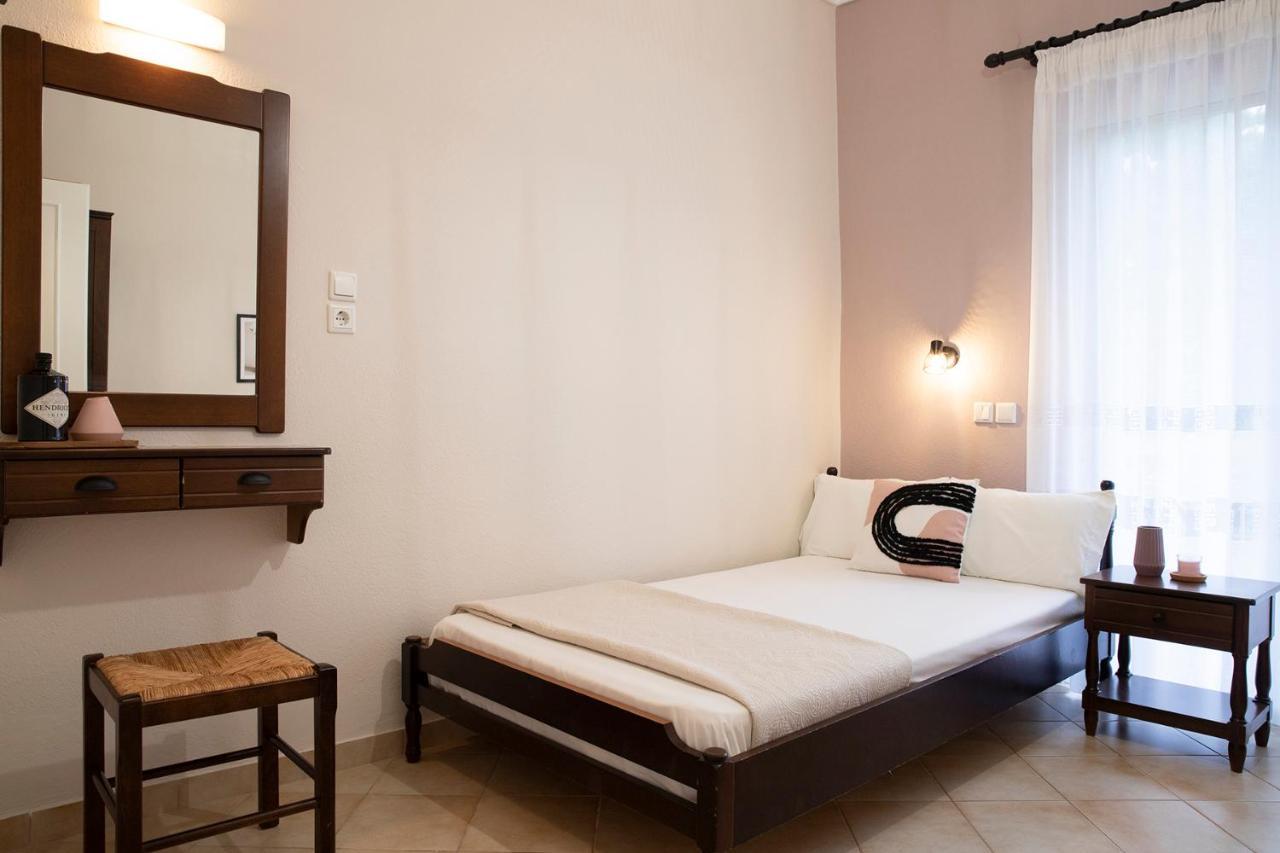 Elena Luxury Living Lejlighed Paralía Skotínis Eksteriør billede