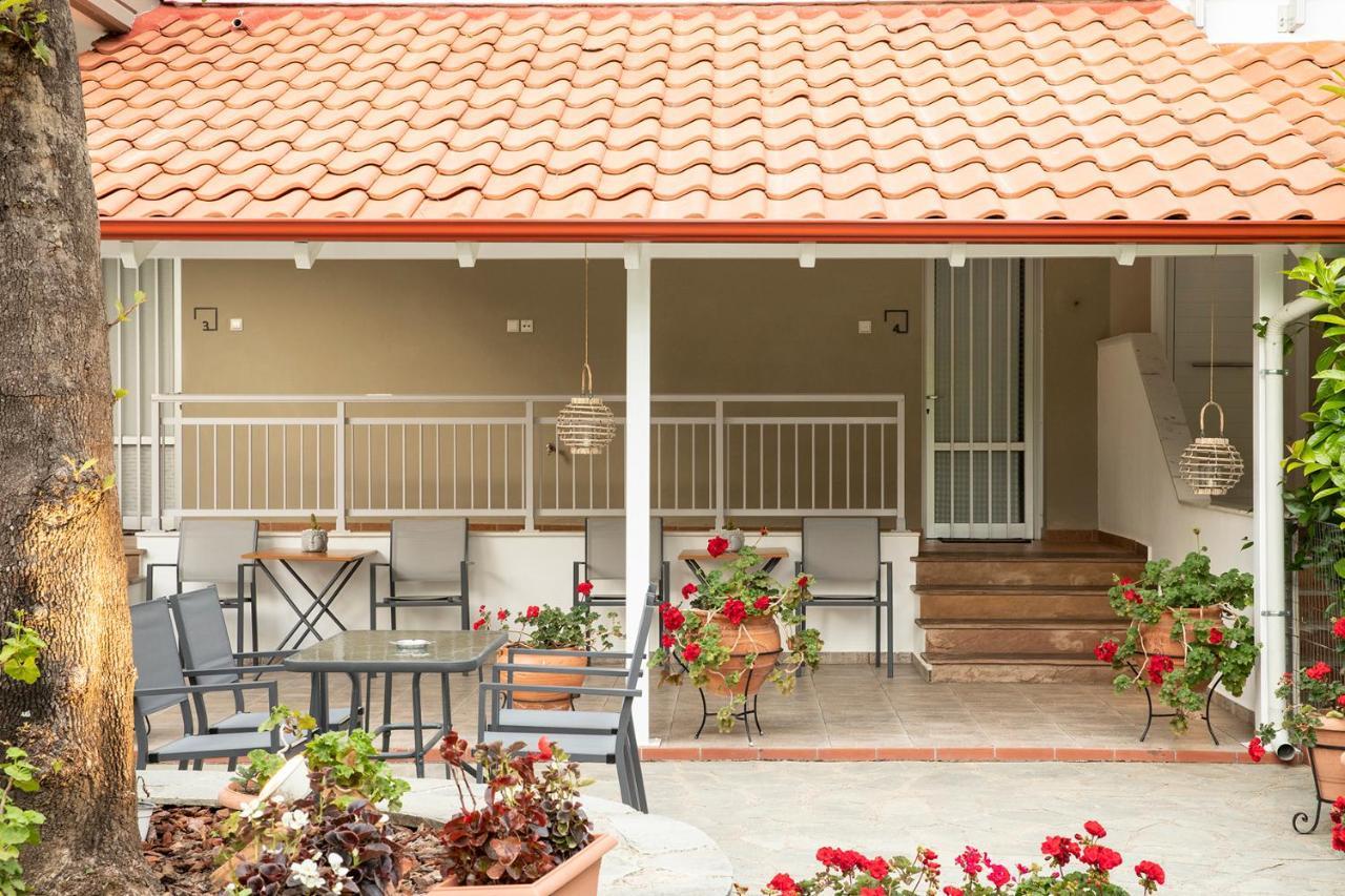 Elena Luxury Living Lejlighed Paralía Skotínis Eksteriør billede